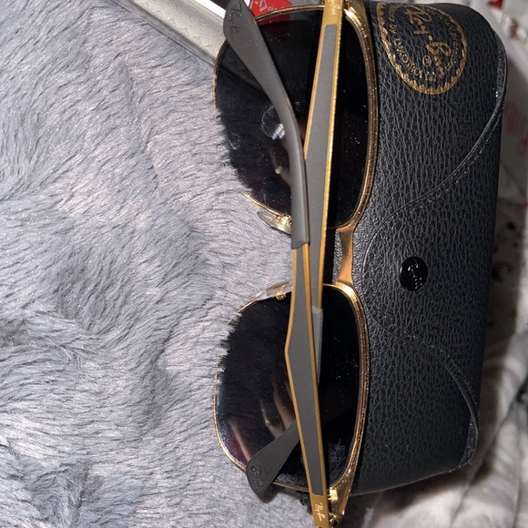 RayBan Women’s sunglasses, never used. - Picture 6 of 6
